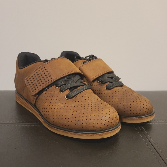 Nobull: Women's Weightlifting Shoes - Picture 4 of 16